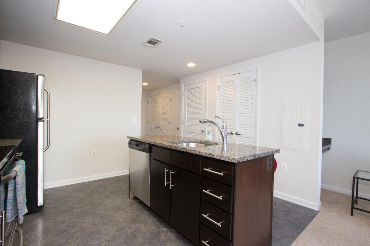 Pentagon Luxe Apartments Arlington Bagian luar foto