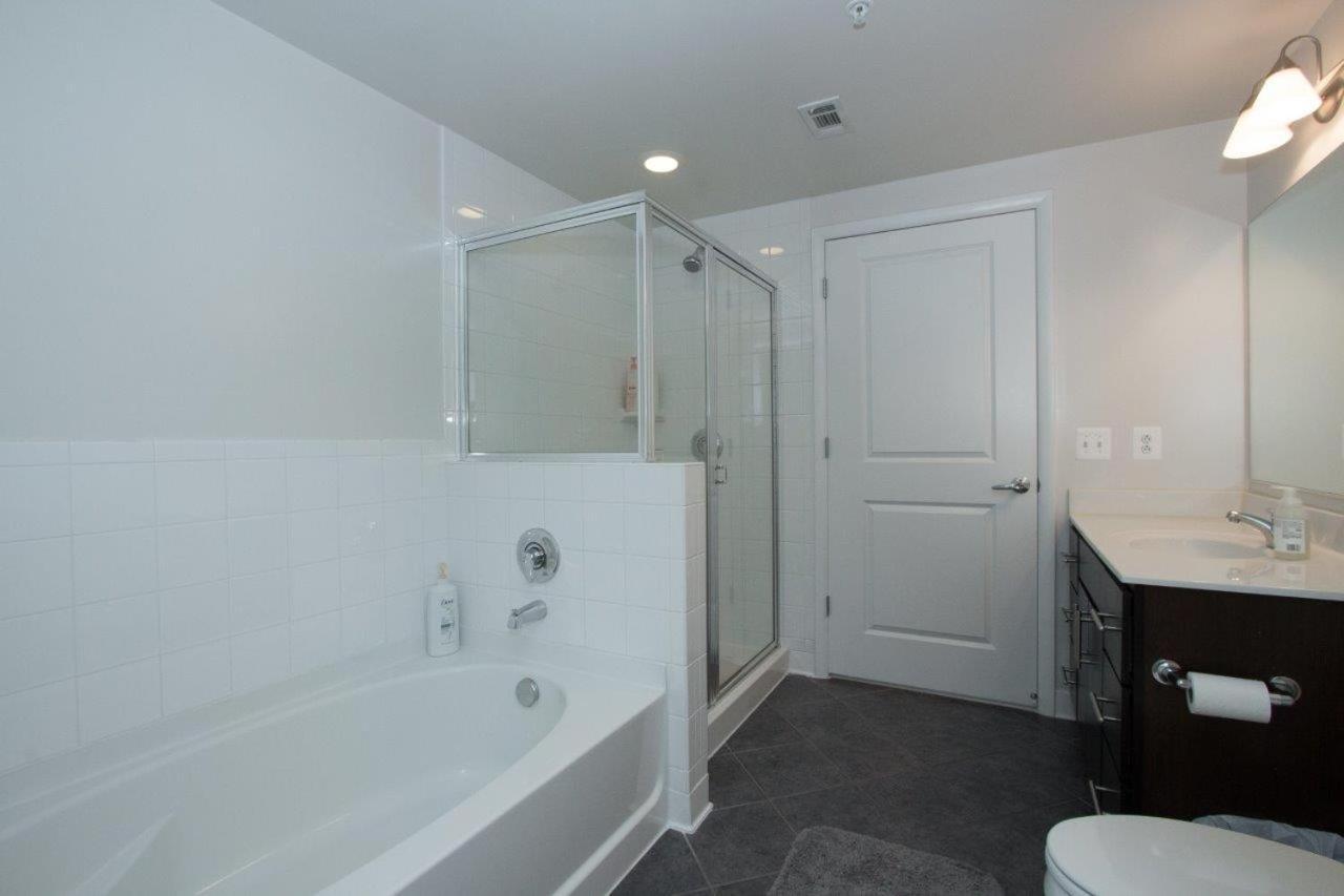 Pentagon Luxe Apartments Arlington Bagian luar foto